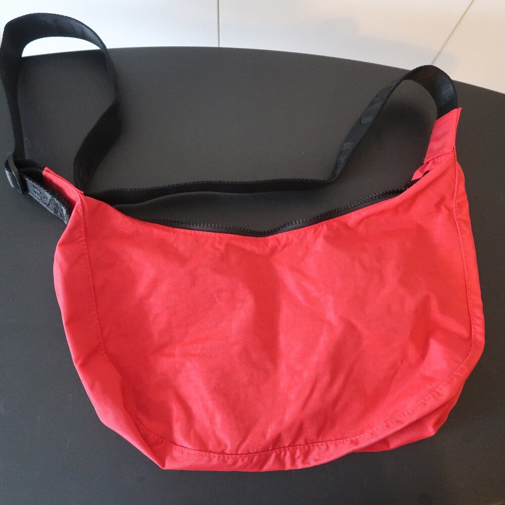 Medium Baggu Bag in Red